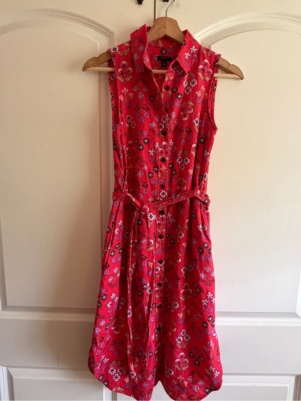 Ann Taylor 00P Red Floral Sleeveless Midi Dress Casual Pockets Lined Vacation